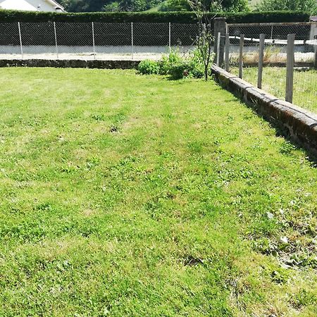 Maison De 100M2 Au Coeur D'Une Pension Equestre Les Sabots De Nina Marcollin Bagian luar foto