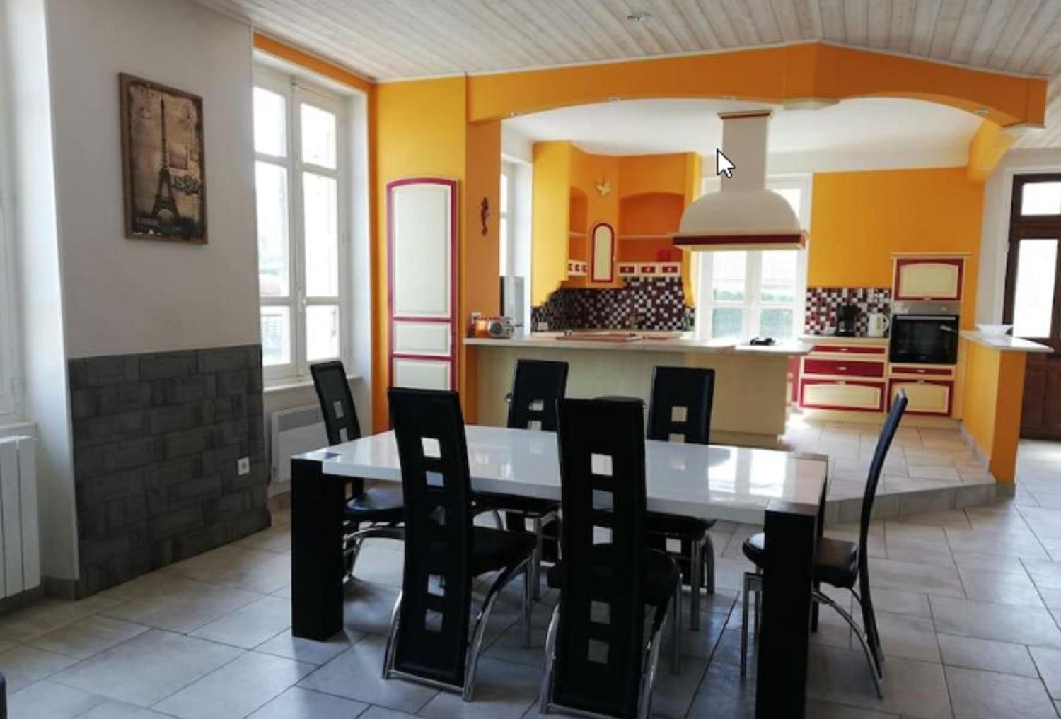 Maison De 100M2 Au Coeur D'Une Pension Equestre Les Sabots De Nina Marcollin Bagian luar foto